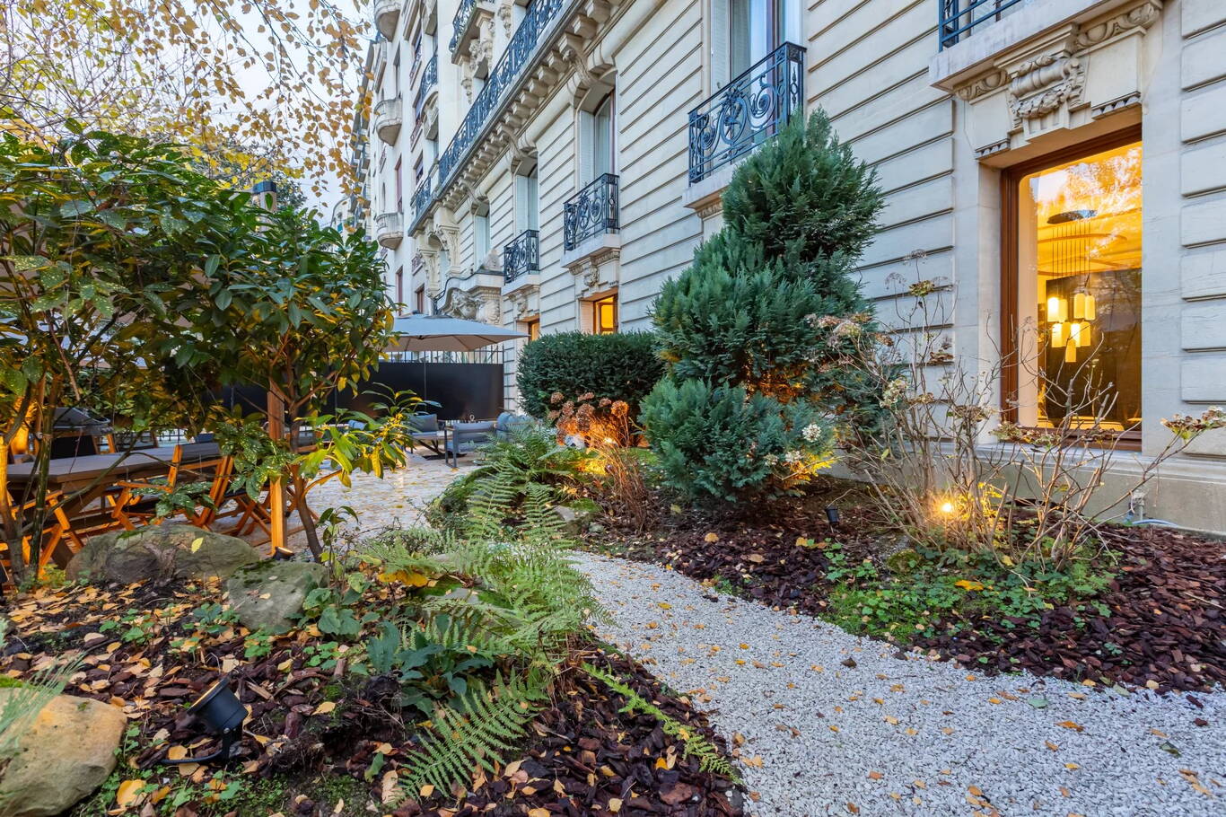55 Av. Foch PARIJS