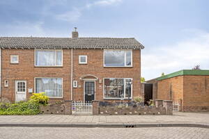 Bloemenoordplein 22 WAALWIJK