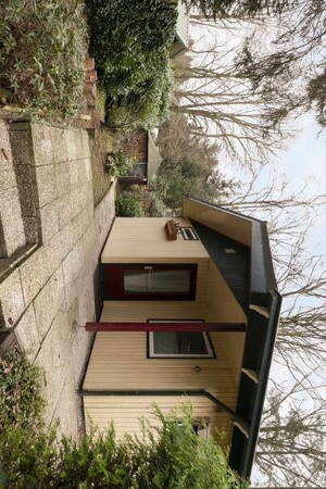 De Stille Wille 229 OOST WEST EN MIDDELBEERS