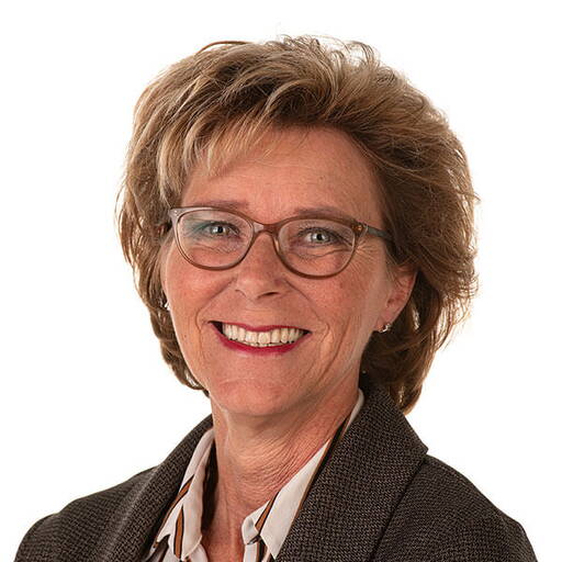 Karin Wolsleger Karin Wolsleger